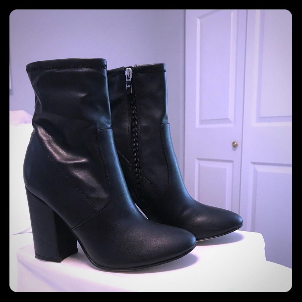 Marc Fisher ankle boots